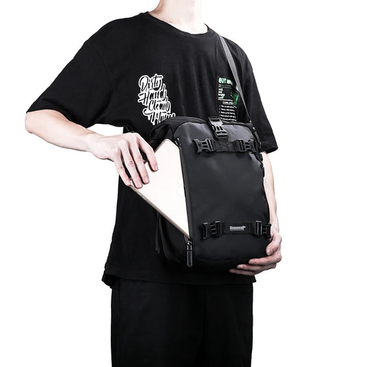 Motorcycle Tank Bag – 10L Internal Capacity