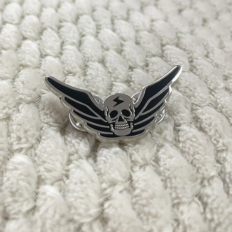 Lightning Skull Pins