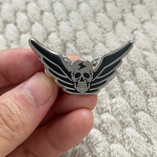 Lightning Skull Pins 