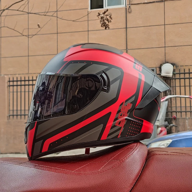 Double Visor Motorcycle Helmet 
