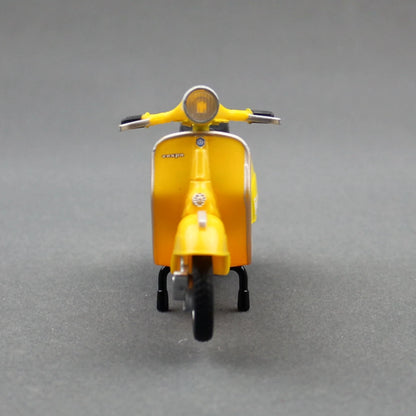 1:18 Scale 1976 Rally Scooter Miniature 