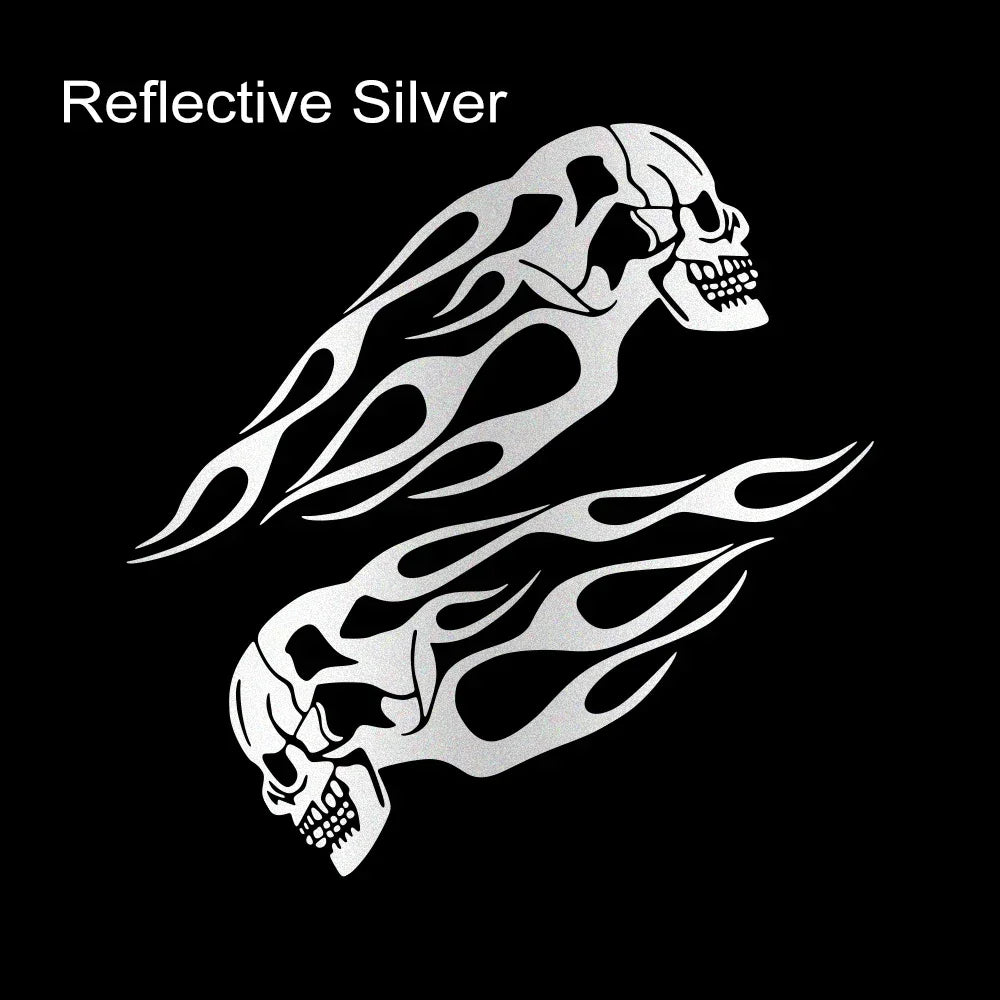 Calcomanías reflectantes de calaveras llameantes